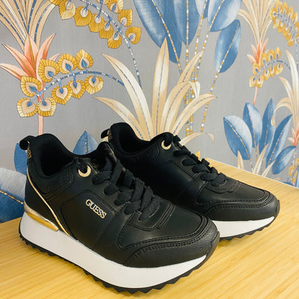 Sneakers Guess