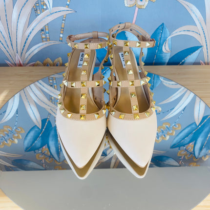 Décolleté con cinturino