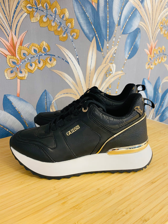 Sneakers Guess